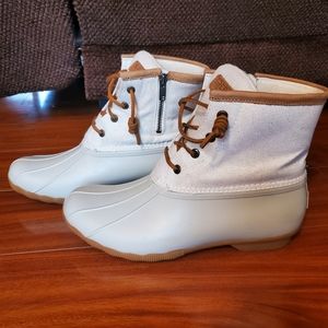 Sperry duck boots